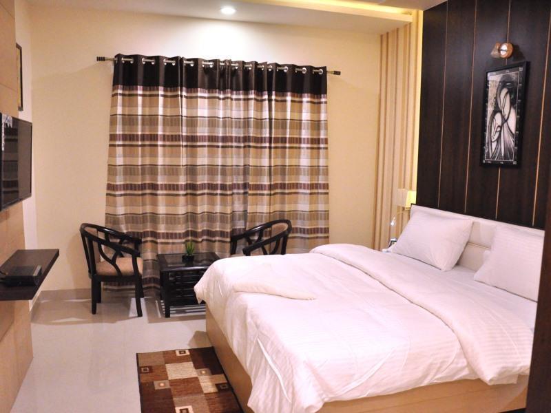 Hotel Bellevue Gwalior Exterior foto
