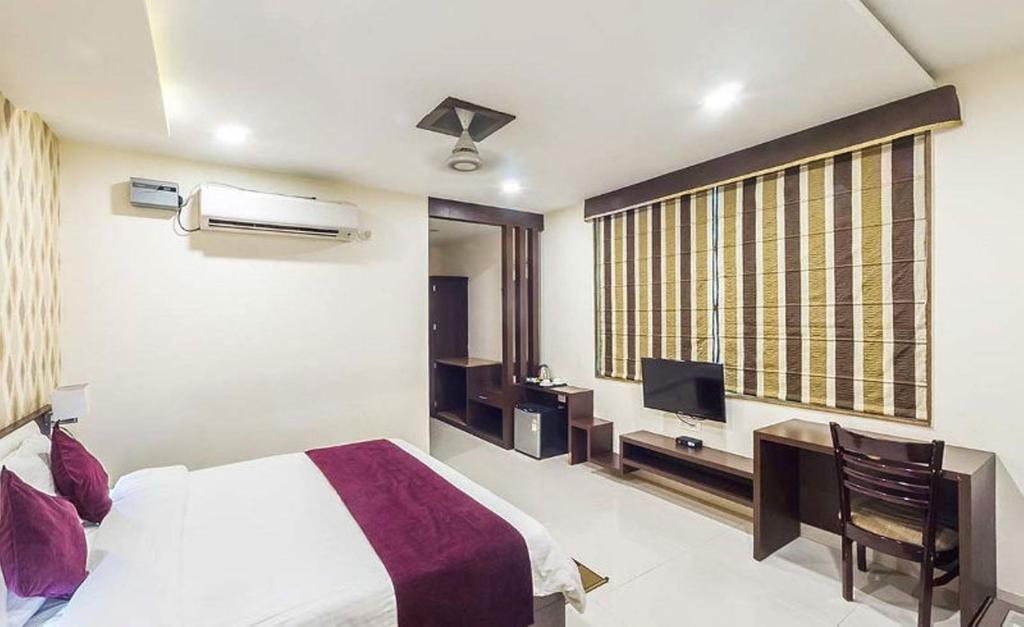 Hotel Bellevue Gwalior Exterior foto